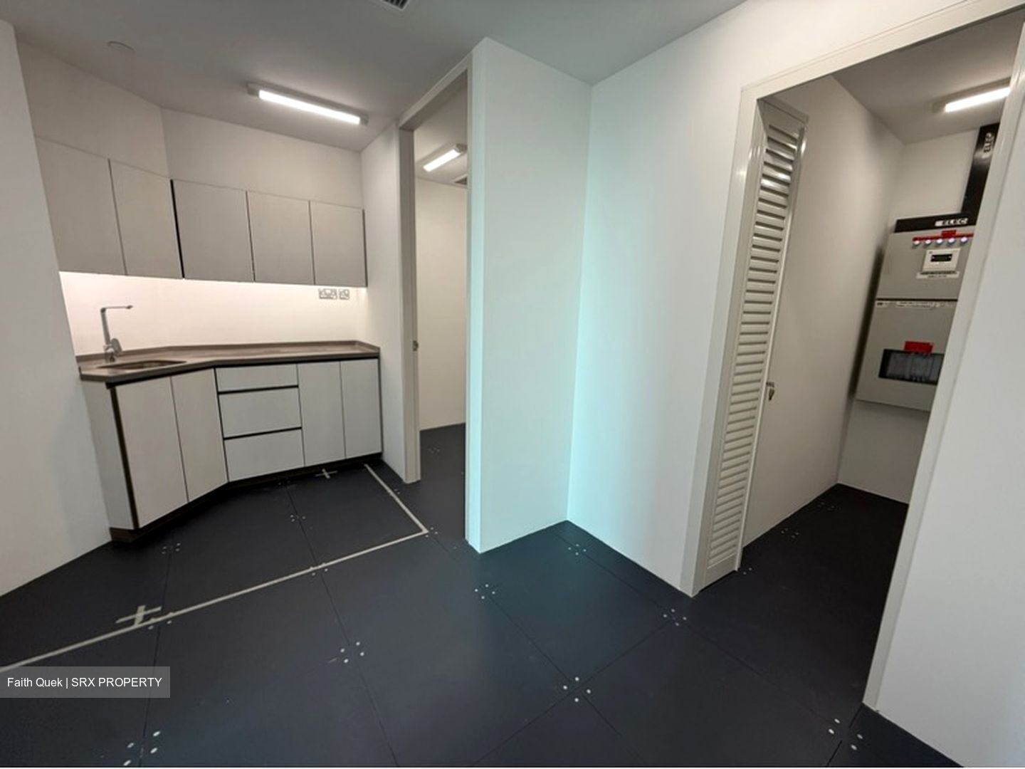 Hub Synergy Point (D2), Office #522875821